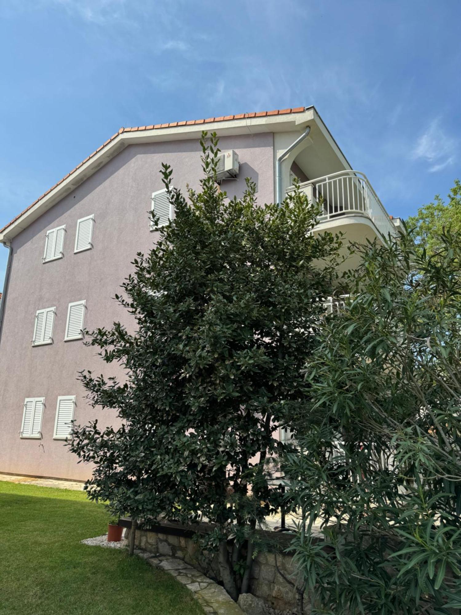 Apartmani Marija Klimno A Экстерьер фото